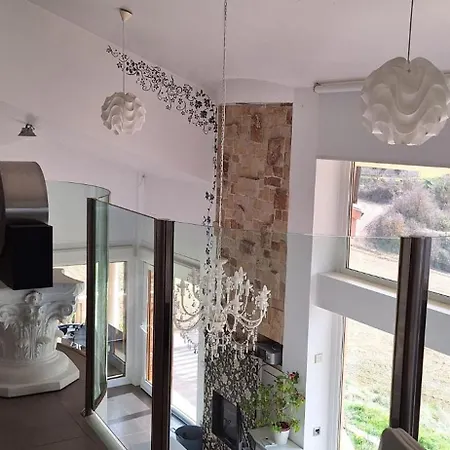 Flavina Villa San Vicente del Valle